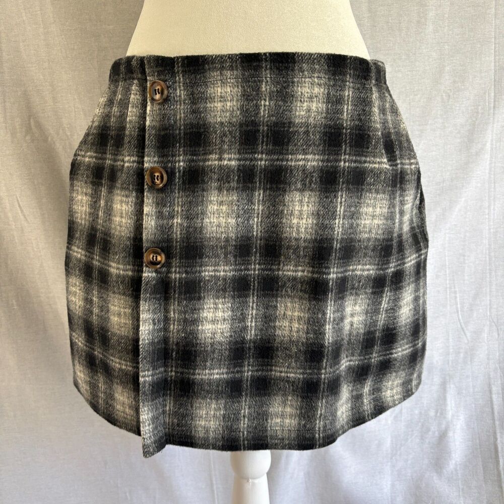 EXLURA Gray Black Plaid Faux Wrap Mini Skirt M Button Front